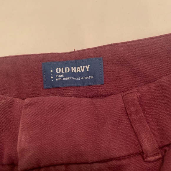 Old Navy Pixie mid-rise pants - Picture 5 of 6